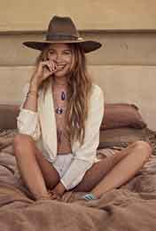 Behati Prinsloo