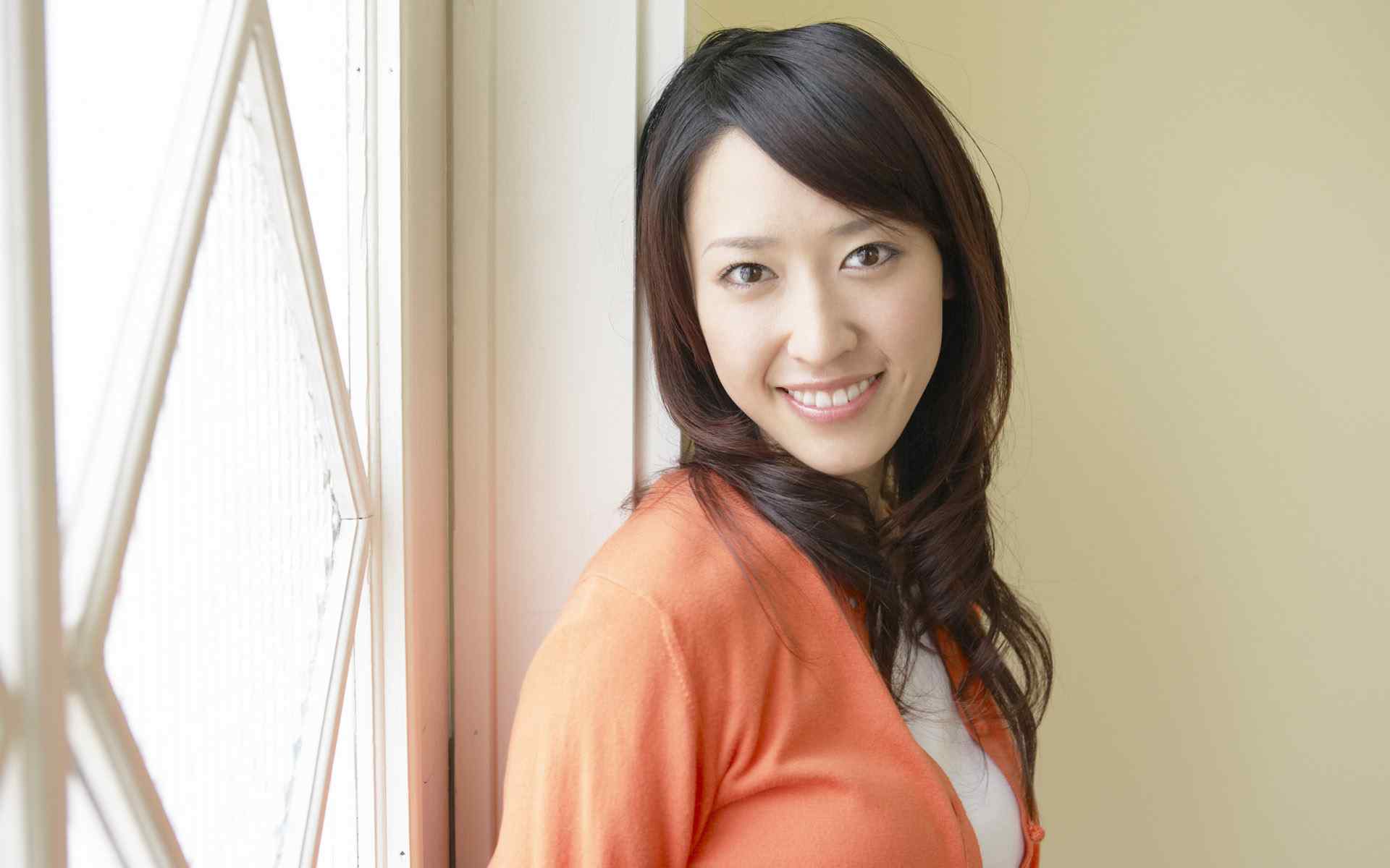 居家女性壁纸