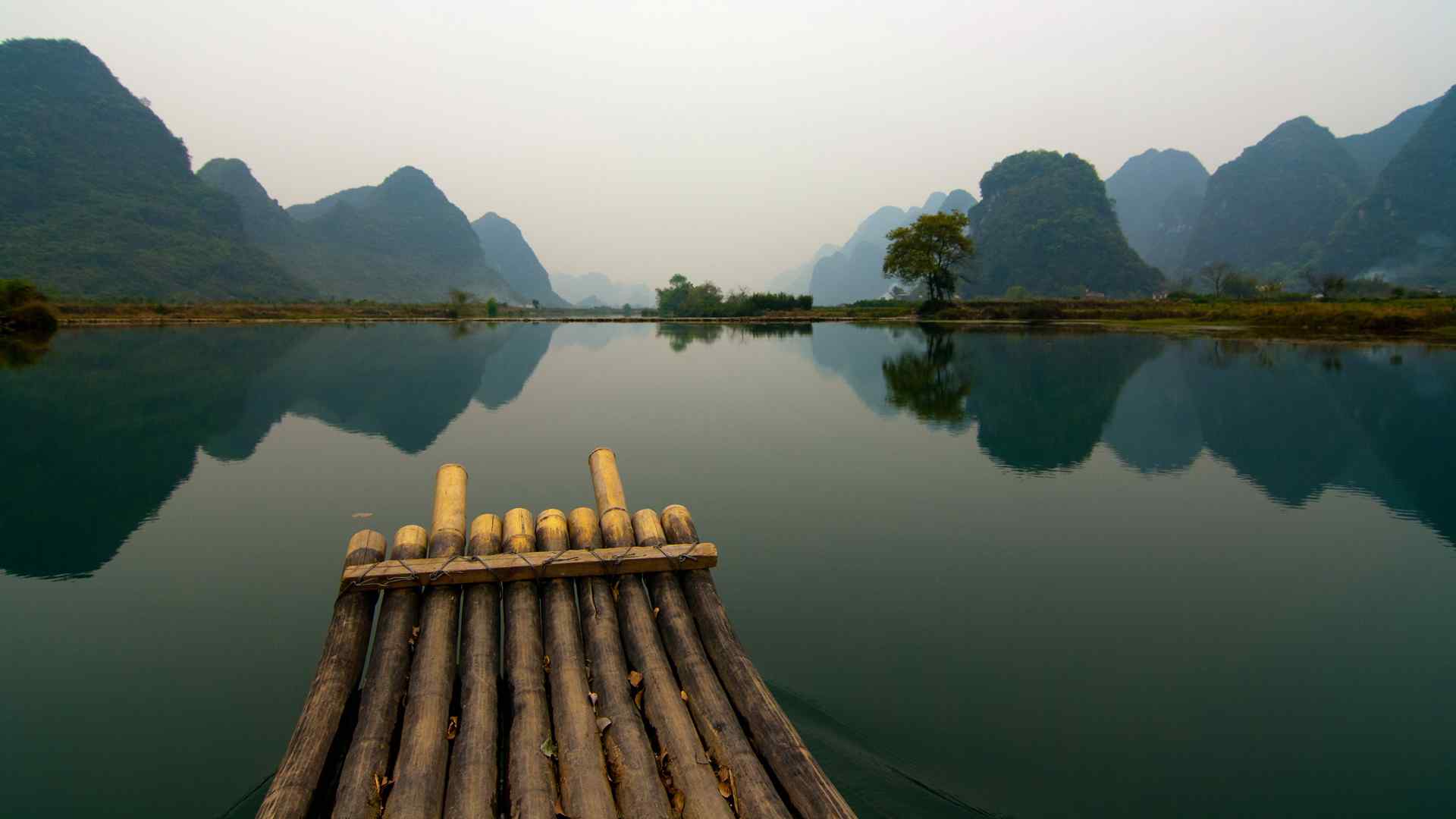 漓江山水风景电脑桌面壁纸