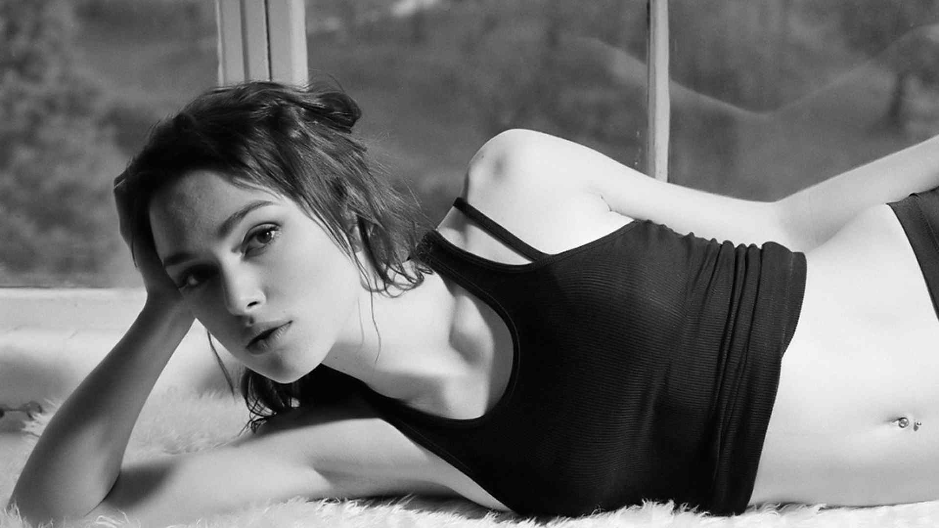 加勒比海盗的女主角keira knightley性感写真壁纸