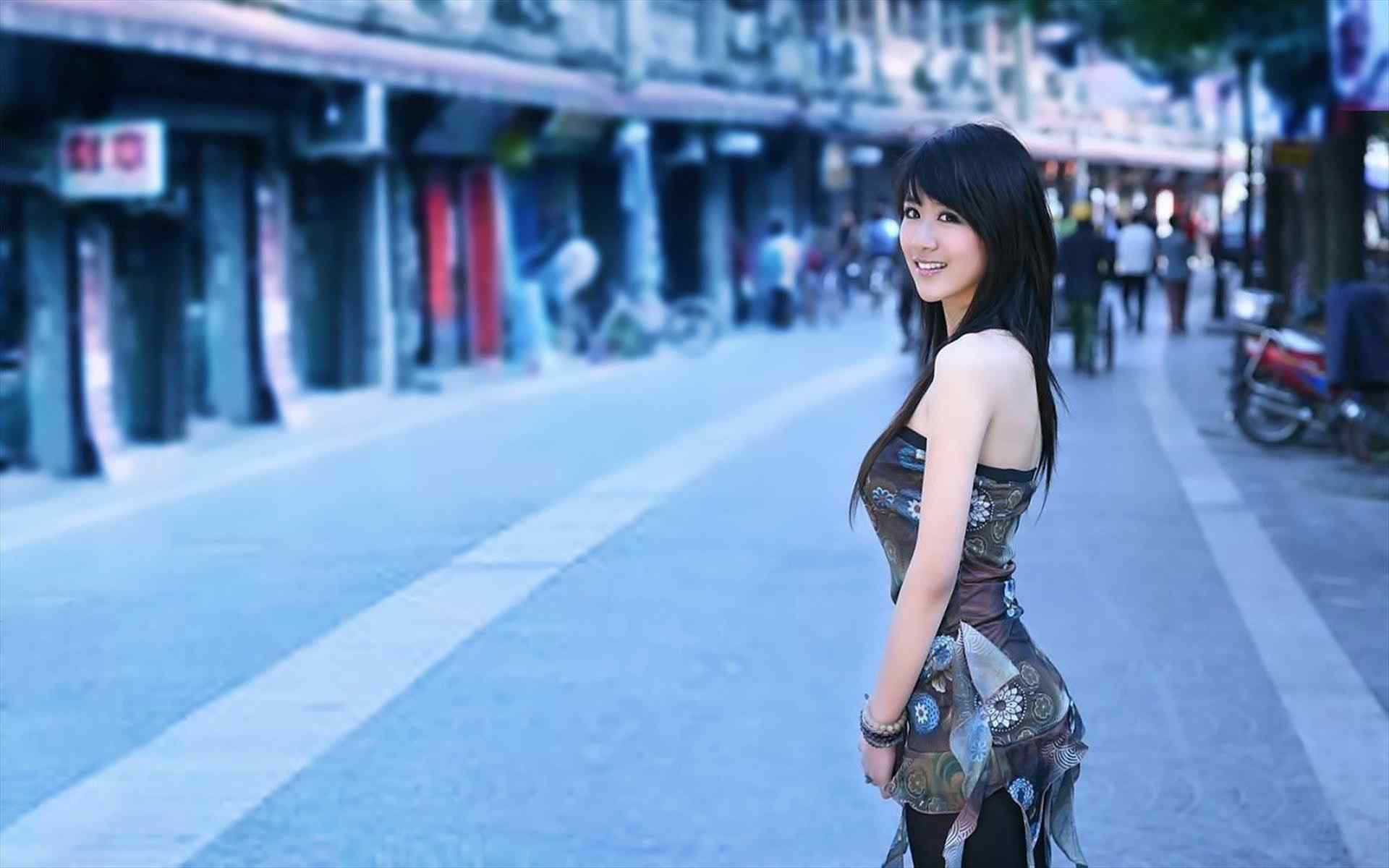 街头美女写真壁纸