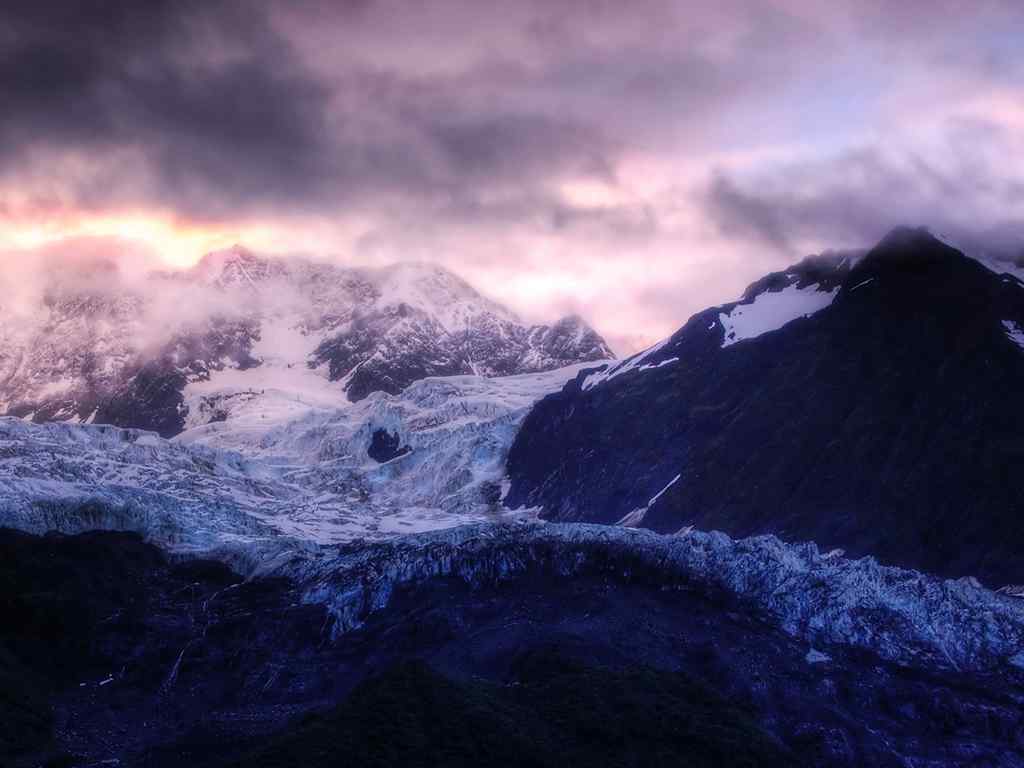 迷人雪山风景壁纸