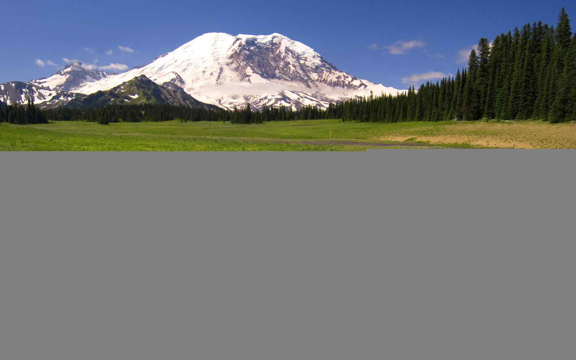 雪山草原风景壁纸