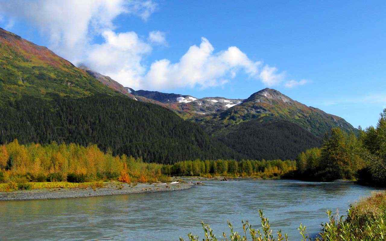 阿拉斯加秋季风景壁纸