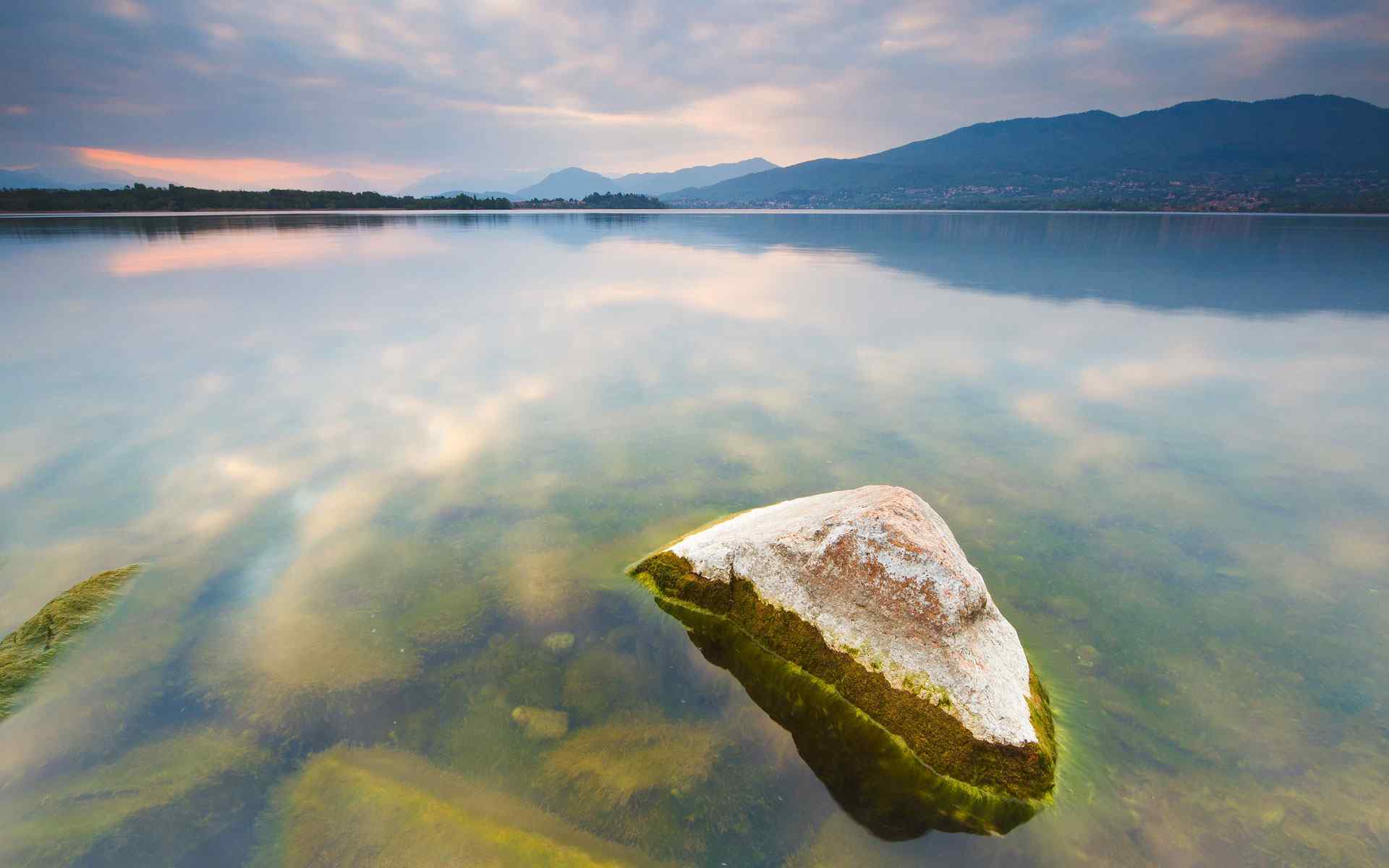 清秀山河风景壁纸