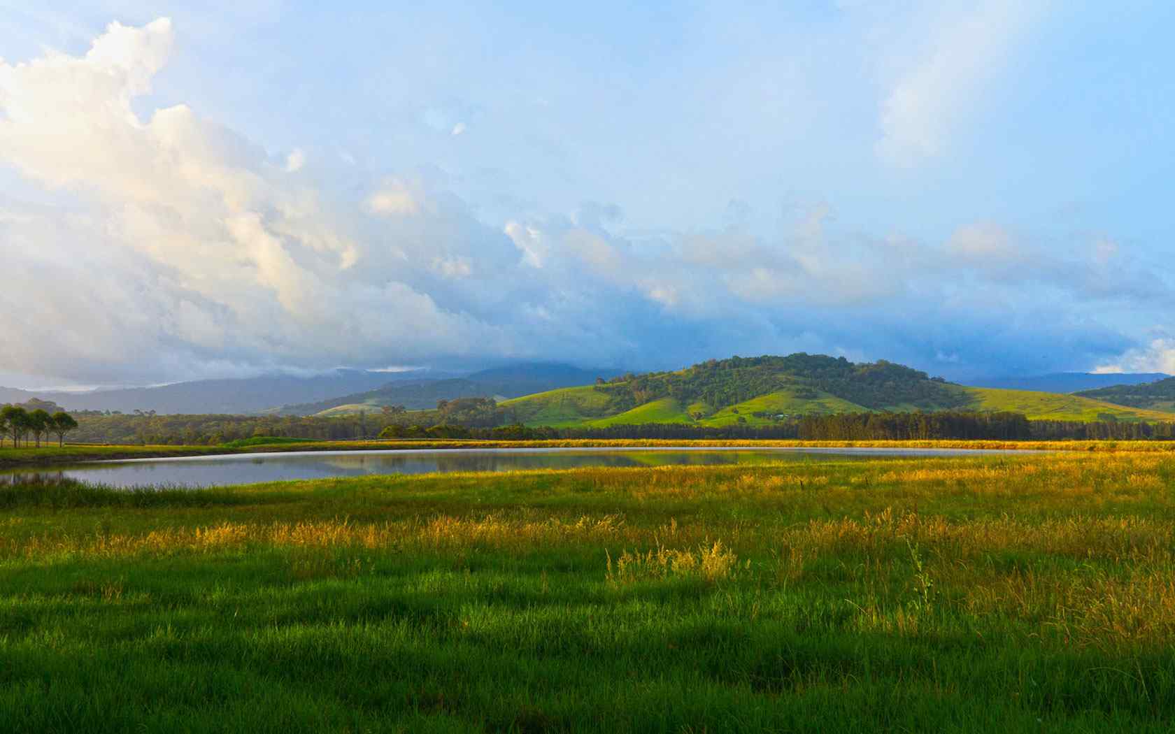 辽阔山野风景壁纸