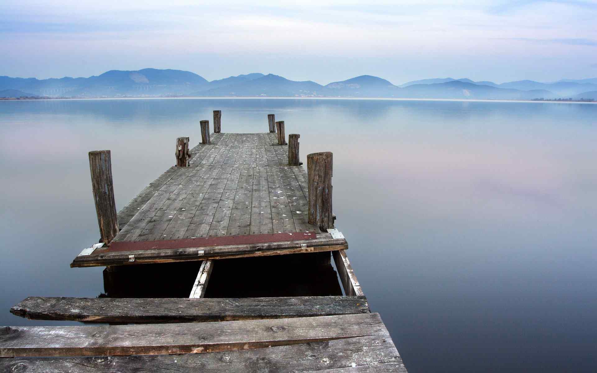 山河木廊风景壁纸