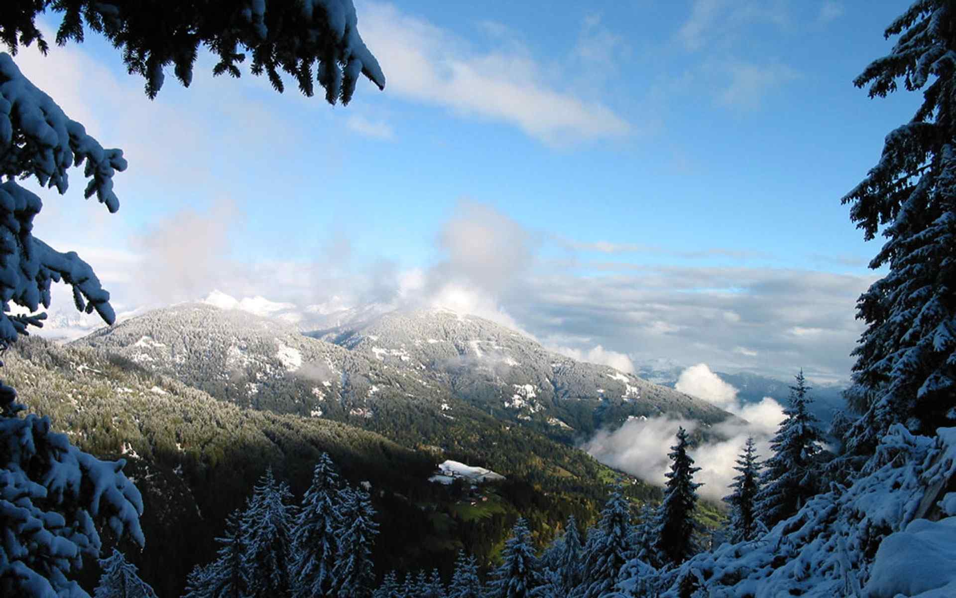 大气山峦风景壁纸