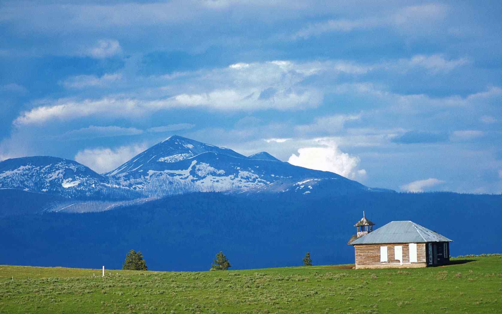 清新山野风景壁纸