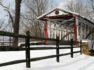 枫亭雪景摄影壁纸