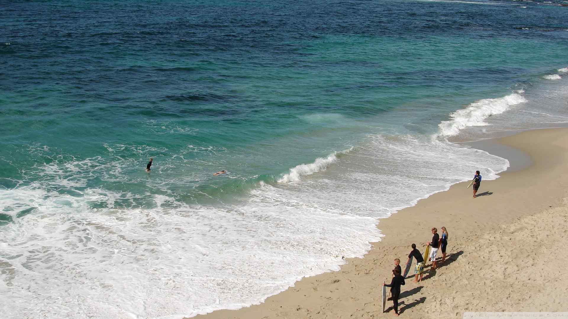 沙滩浪花风景壁纸