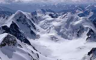 冰冻雪山风景壁纸