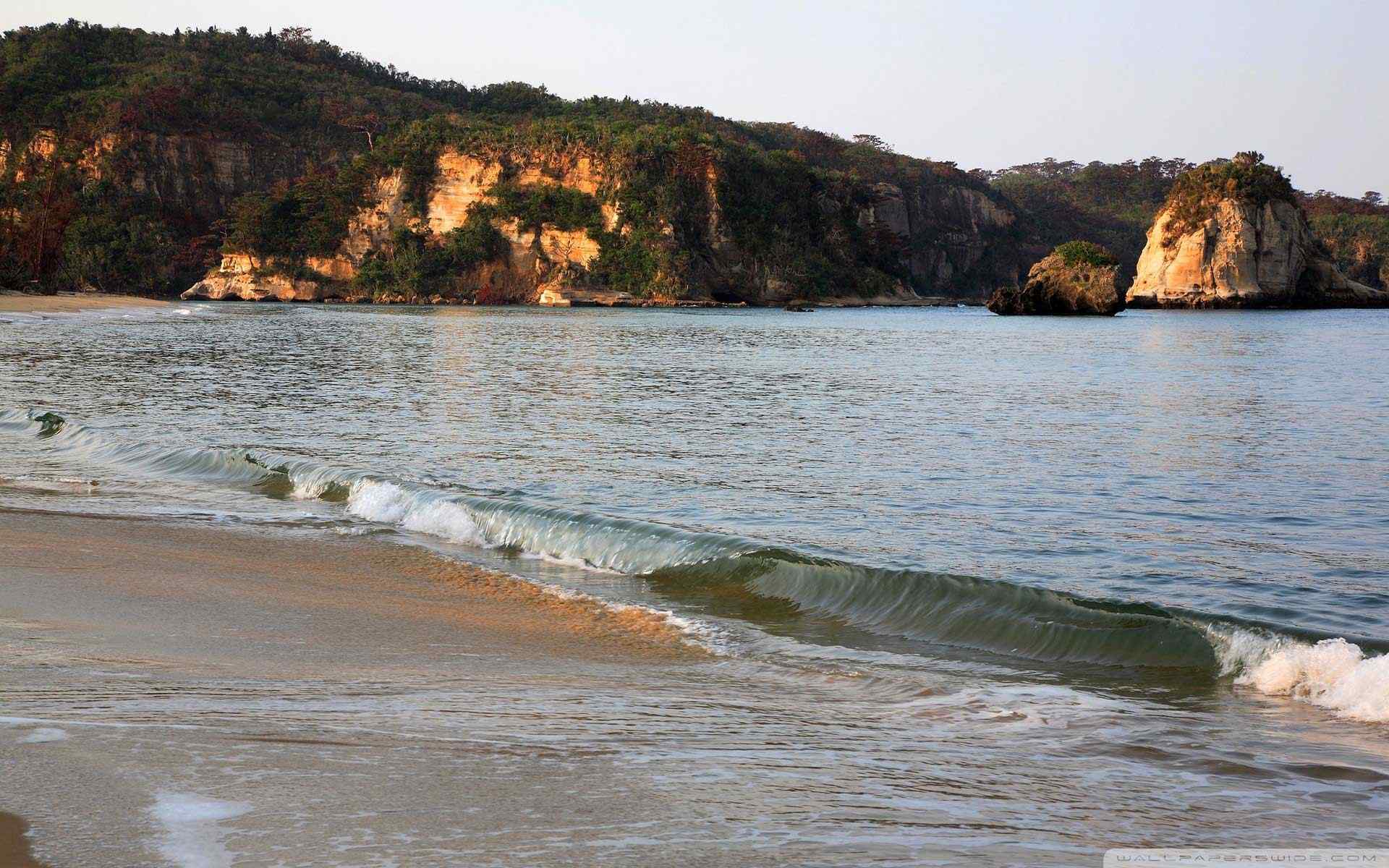 海上浪花特写壁纸