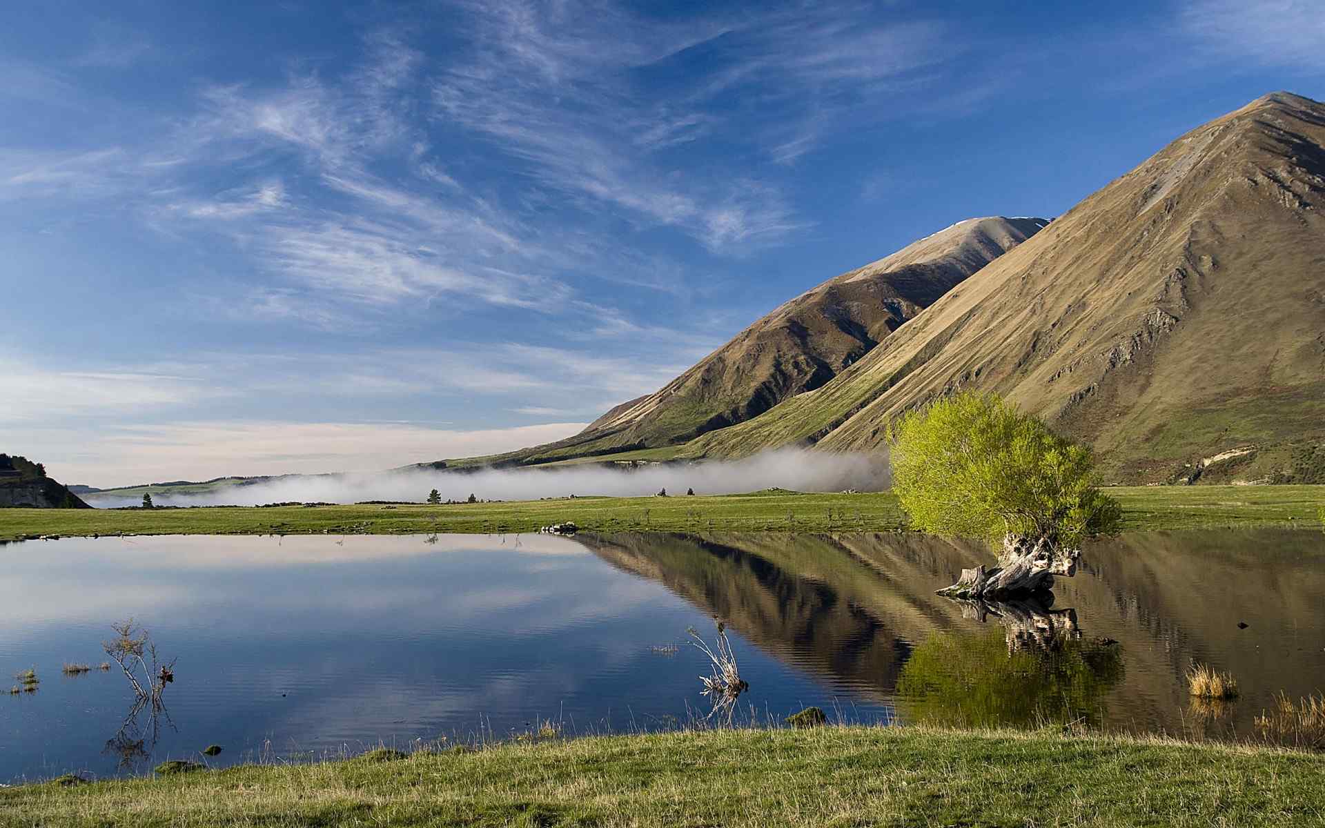 唯美山峰自然风光壁纸